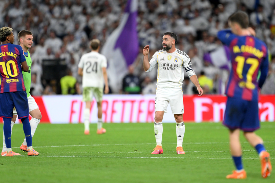 De Jong chỉ trích đội trưởng Real vì gây hấn với Yamal