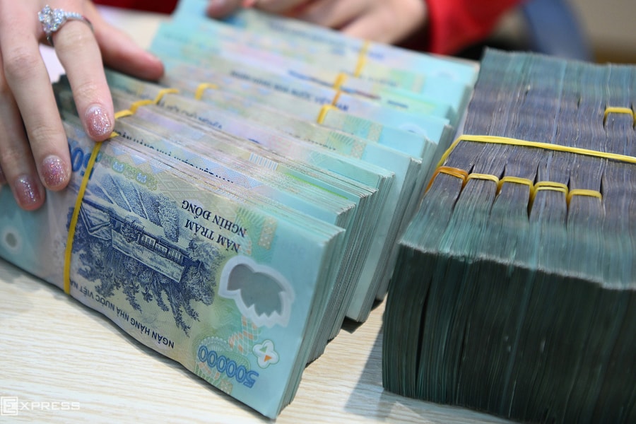 Cựu kiểm sát viên nhận 2 tỷ đồng 'chạy' án bị phạt 9 năm tù