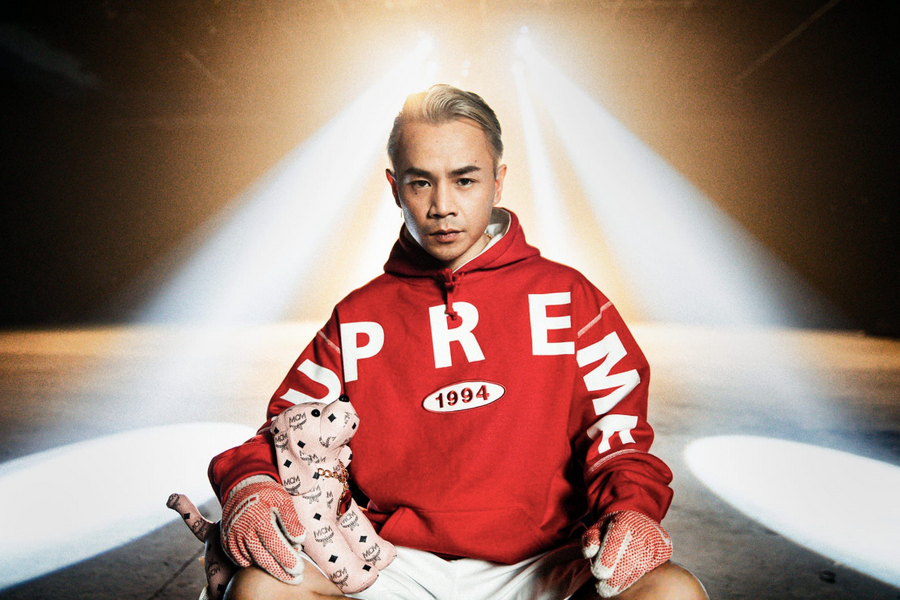 Loạt MV triệu views của Binz có ca từ bị cho là phản cảm biến mất trên YouTube