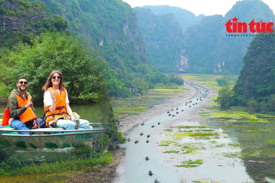 Ngắm nhìn 'Vịnh Hạ Long trên cạn' vừa lọt top điểm đến yêu thích nhất thế giới