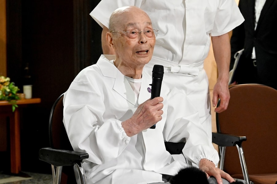 Đầu bếp Nhật 100 tuổi: 'Liều thuốc tốt nhất cho sức khỏe là làm việc'