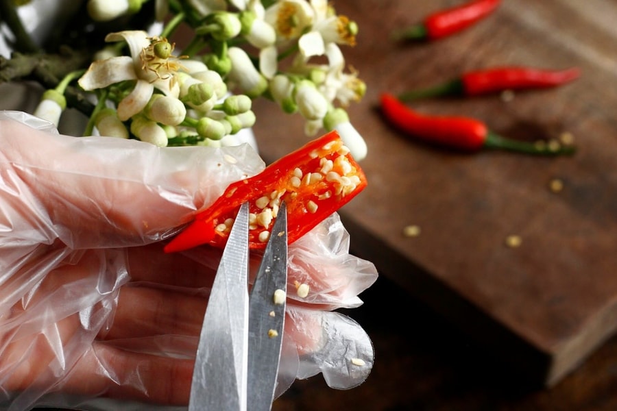 Cách tăng, giảm độ cay của ớt trong món ăn