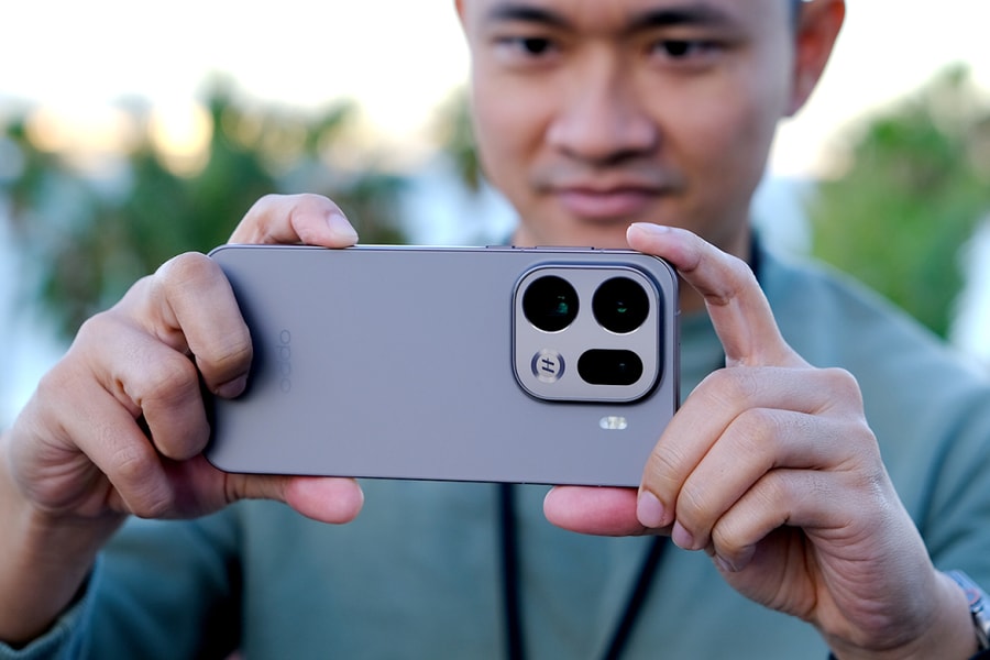 Oppo Find X9 Pro dùng ống kính rời, giá 33 triệu đồng