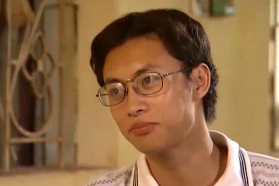 Á quân Olympia từng đóng Phía trước là bầu trời, nay là phó giáo sư ở Australia