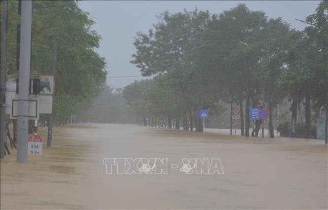 Dự báo miền Trung tiếp tục có mưa lớn diện rộng từ ngày 30/10 - 4/11