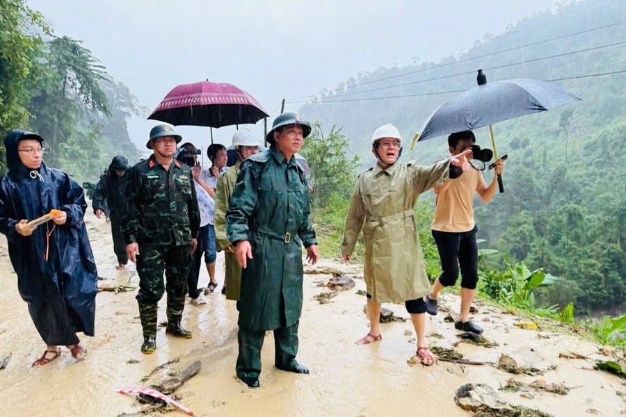 Quân đội tập trung ứng phó, khắc phục hậu quả mưa lũ