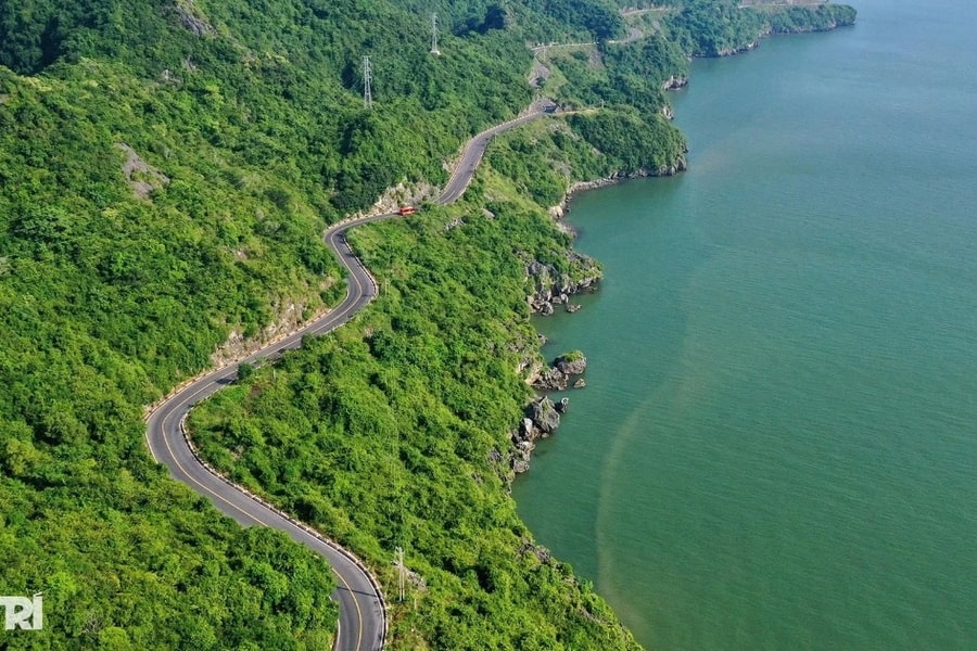 Hạ Long - Cát Bà: Hành trình xanh giữa di sản kép