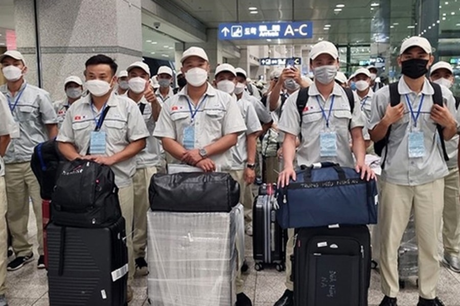 Công an phát hiện DN đưa người đi nước ngoài để ngoài sổ sách số tiền lớn