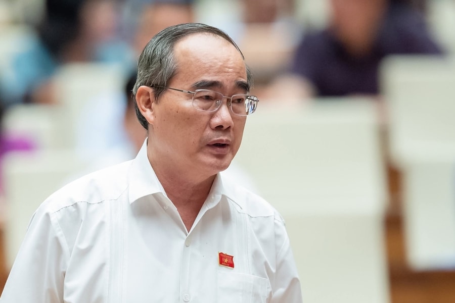 Đề xuất tăng tuổi hưu để đạt mục tiêu tăng trưởng hai con số