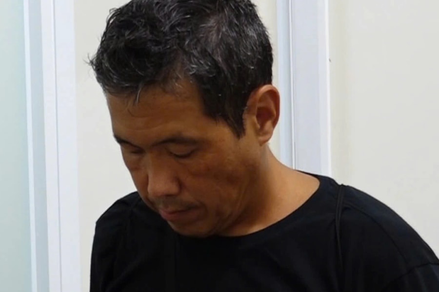 Trục xuất người đàn ông nước ngoài trốn lệnh truy nã đỏ