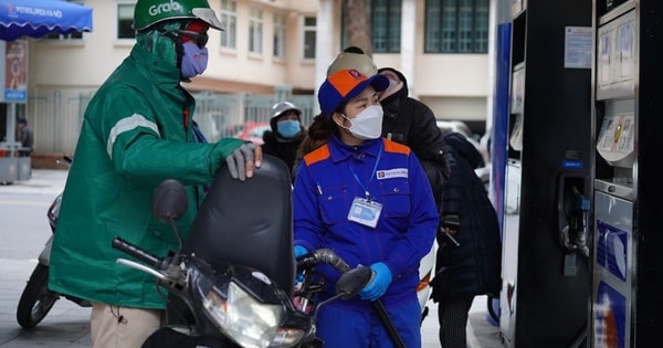 Giá xăng dầu đồng loạt tăng mạnh, có mặt hàng tăng tới 1.318 đồng/lít