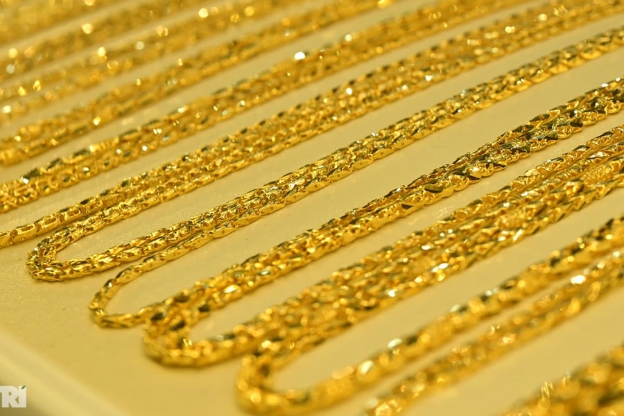 Giá vàng thế giới tăng mạnh, nhu cầu đầu tư cao nhất 5 năm