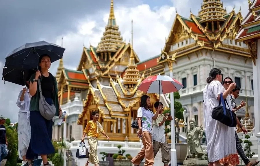 Lưu ý du lịch Thái Lan trong năm để tang Hoàng Thái hậu