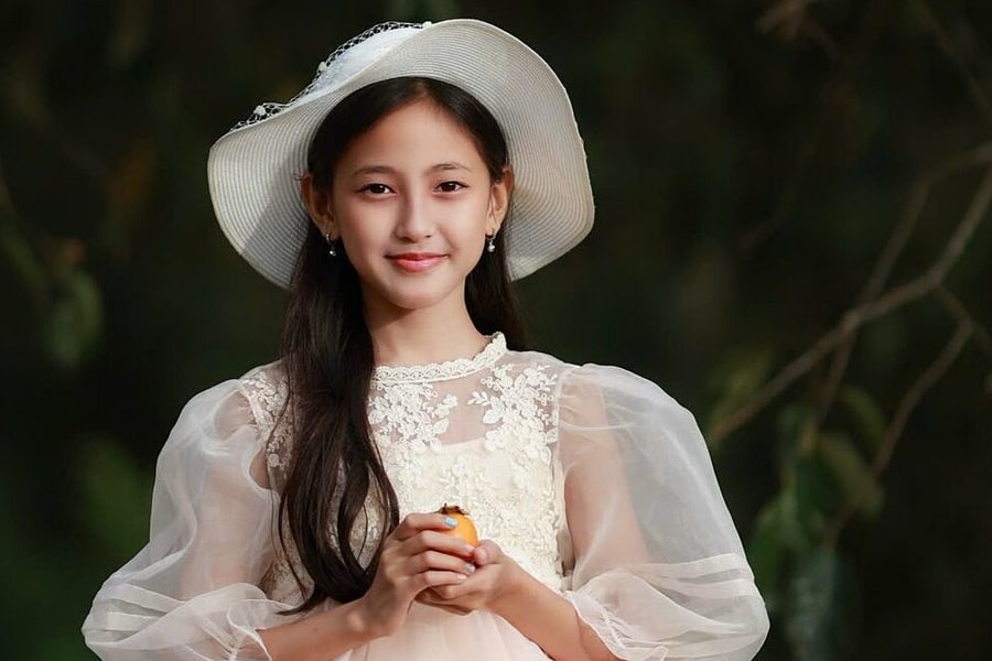 Con gái 10 tuổi của Hà Kiều Anh