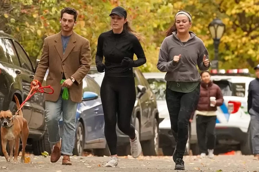 Người New York bức xúc vì đường chạy bộ biến thành bãi đỗ xe