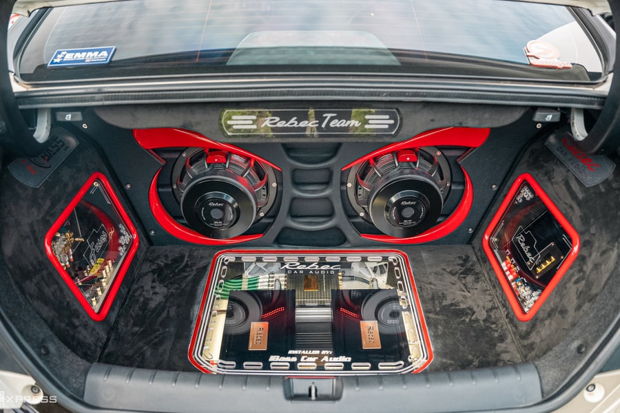 Những dàn âm thanh tiền tỷ trên ôtô của dân chơi Việt