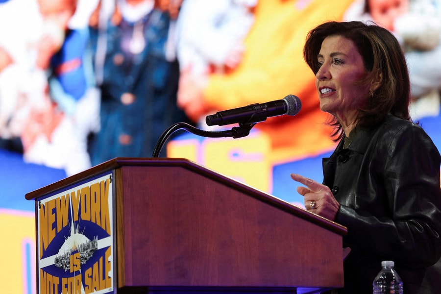 New York ban bố tình trạng khẩn cấp do nguy cơ mất tem phiếu thực phẩm