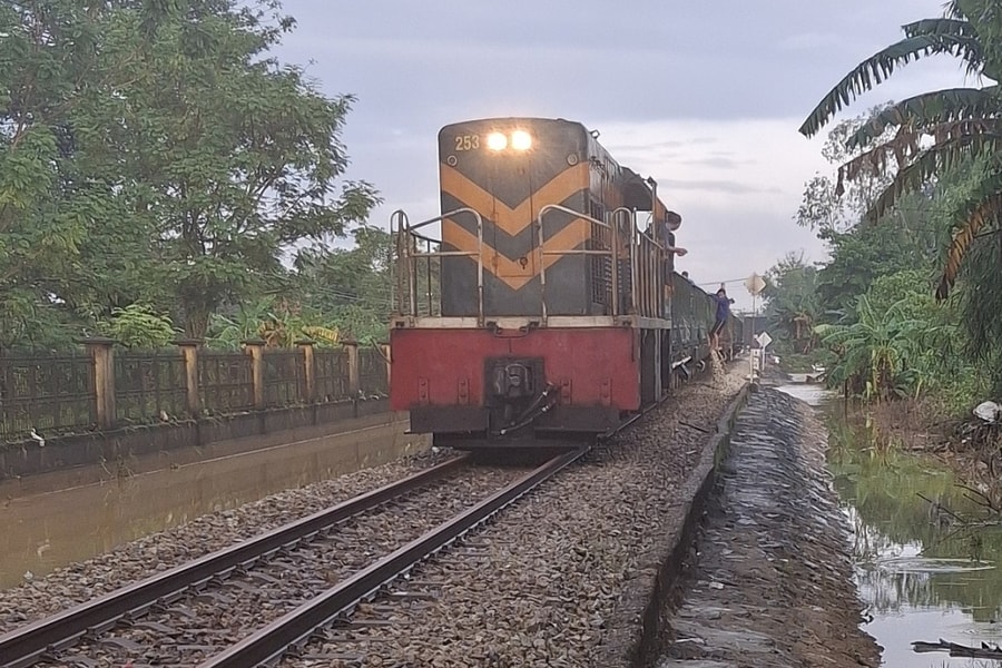 Thông tuyến đường sắt Bắc Nam qua TP Huế