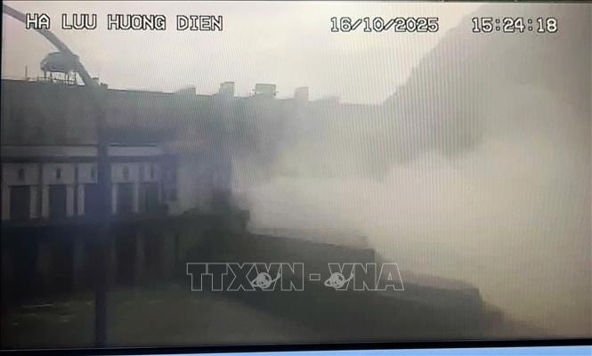 Chỉ đạo vận hành hồ chứa đảm bảo an toàn cho hạ du các tỉnh, thành từ Nghệ An đến Quảng Ngãi