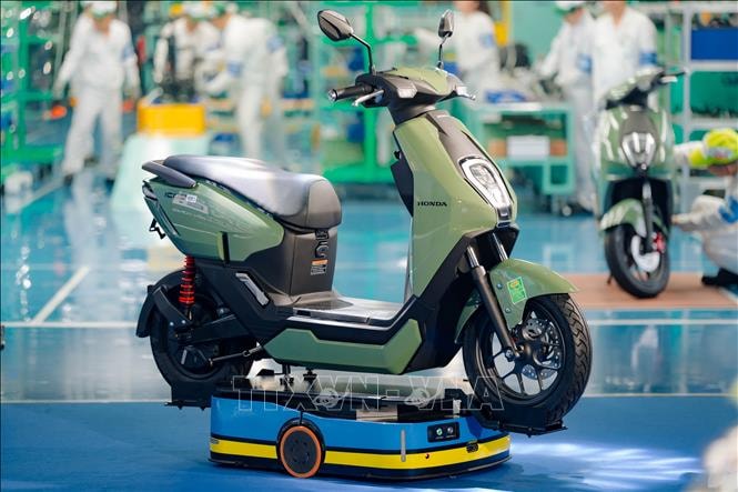 Thị trường xe máy điện: Sàng lọc khốc liệt