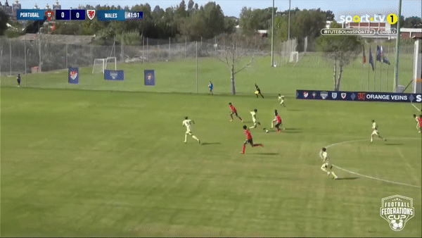 Con trai Ronaldo ghi bàn đầu tiên cho U16 Bồ Đào Nha