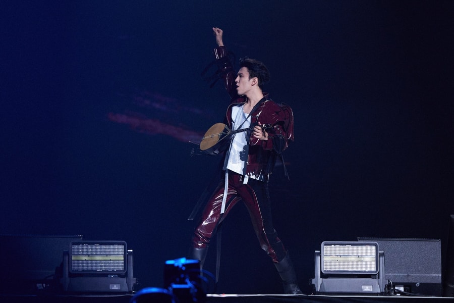 Lý do khiến Dimash Kudaibergen được yêu thích nhờ giọng hát