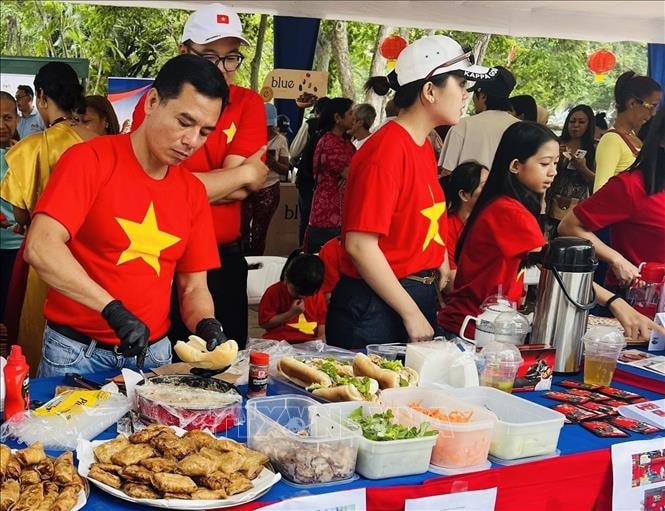 Ẩm thực - nhịp cầu văn hóa nối Việt Nam với bạn bè thế giới