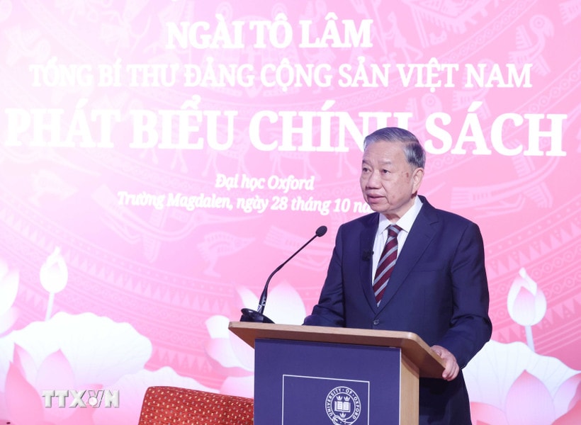 Tự chủ chiến lược cho một Việt Nam hùng cường - Bài 2: Lựa chọn tất yếu trong thời đại biến động