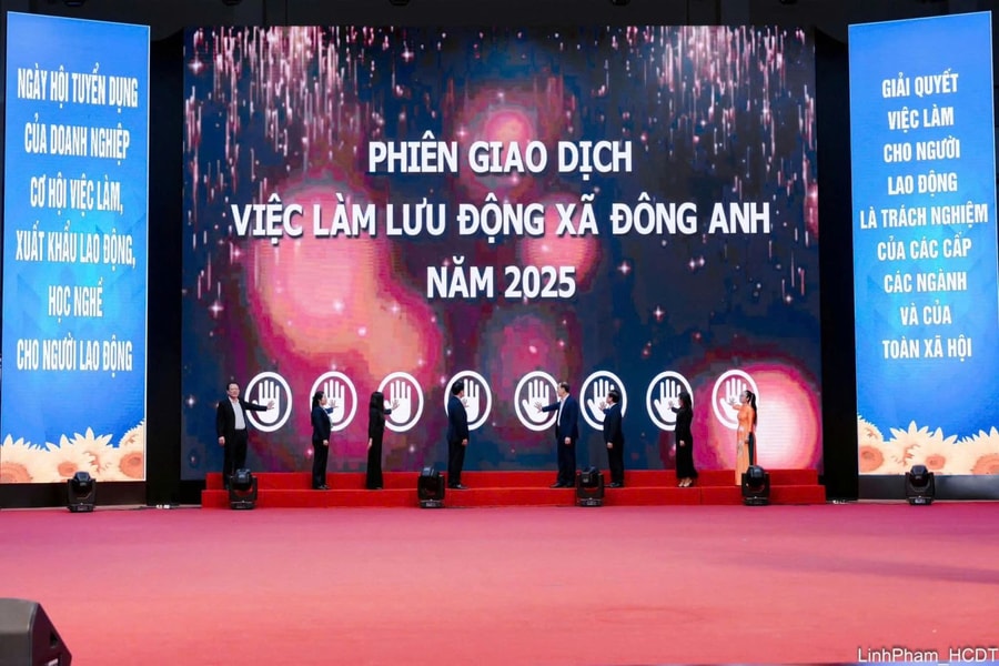 Gần 1.700 cơ hội việc làm tại Phiên giao dịch việc làm lưu động xã Đông Anh