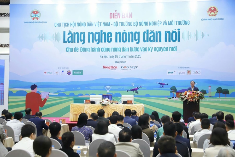 Bộ trưởng đối thoại nông dân giải đáp những vấn đề nóng hổi về nông nghiệp