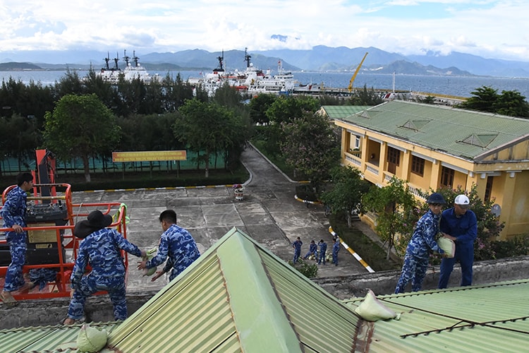 Trên 650 cán bộ, chiến sĩ Cảnh sát biển 3 sẵn sàng ứng phó bão số 13