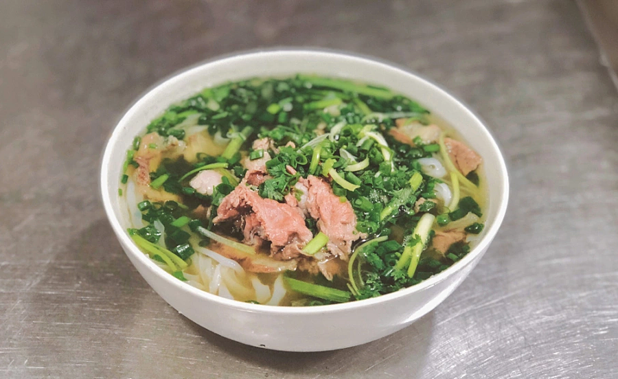 Có nhất thiết phải ăn sáng đúng giờ?