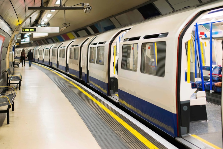 Nước nào có ga tàu điện ngầm sâu nhất thế giới?