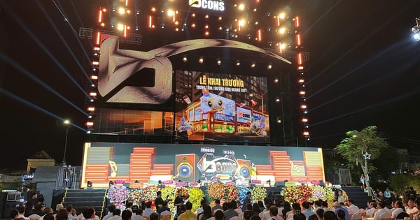 Lãnh đạo TP HCM dự lễ khánh thành khu thương mại hơn 10.000m2 ở phường Đông Hoà