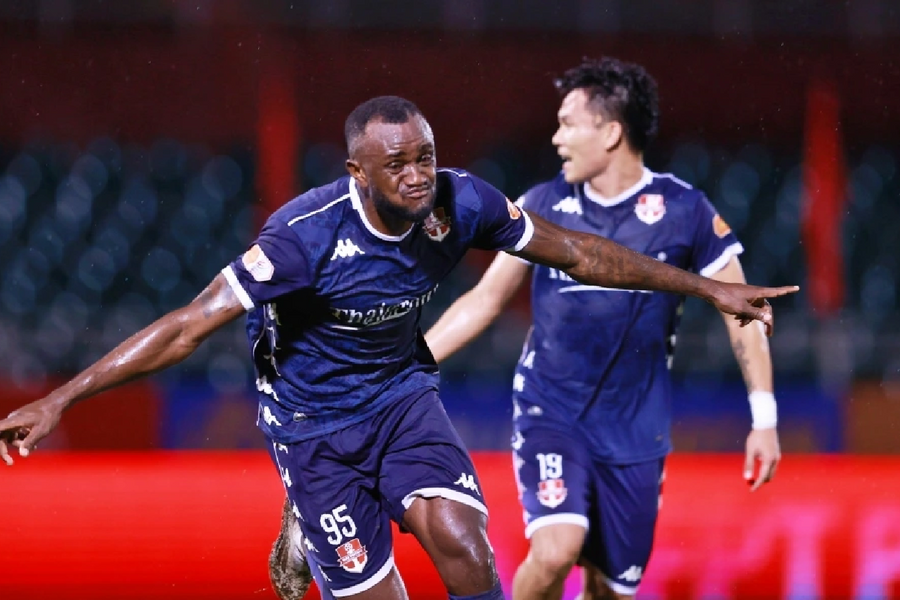 Vòng 10 V-League 2025 - 2026: Hải Phòng tiếp tục bay cao