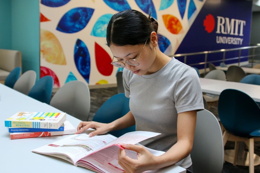 Cô gái vùng cao và hành trình chắp cánh ước mơ