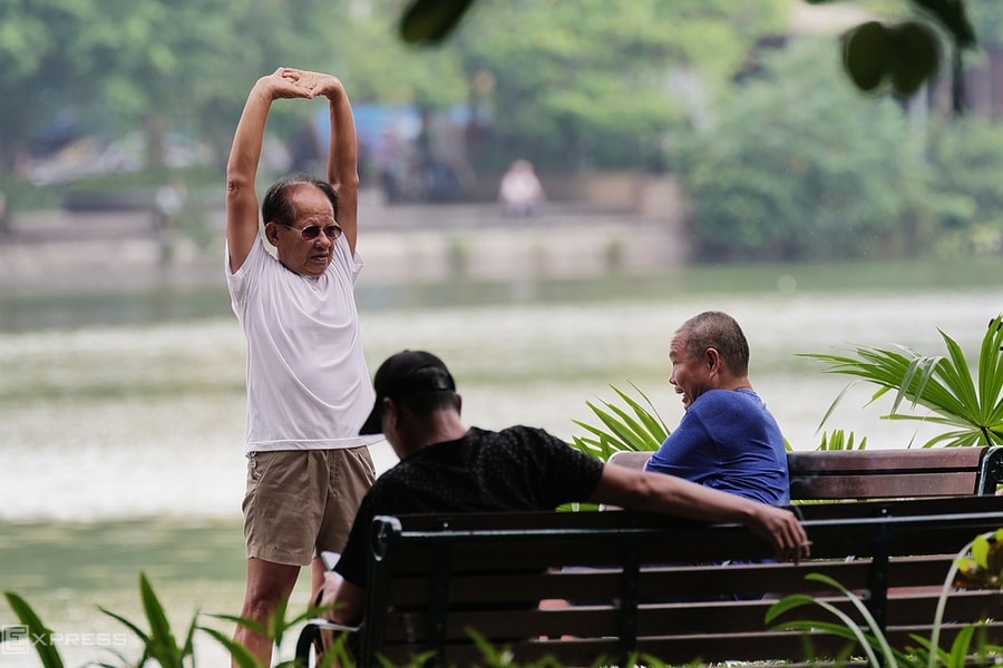 Chuyên gia kinh tế nêu lý do đồng tình đề xuất tăng tuổi hưu