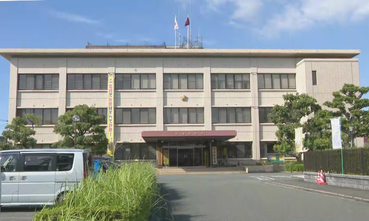 Chồng đánh vợ Nhật vì 'bị quịt lương'