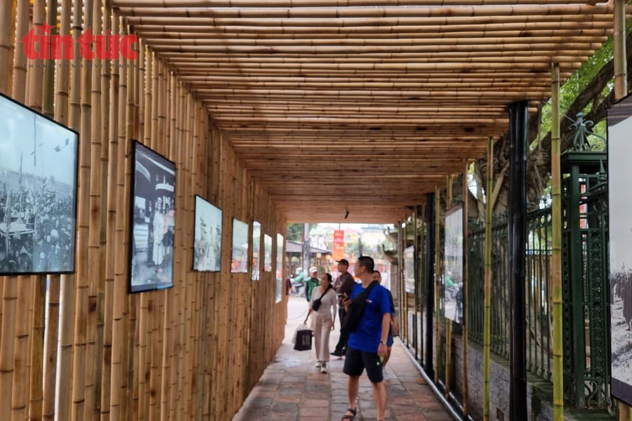 Hồi tưởng về khoa thi Hương cuối triều Nguyễn qua ống kính nhiếp ảnh gia người Pháp