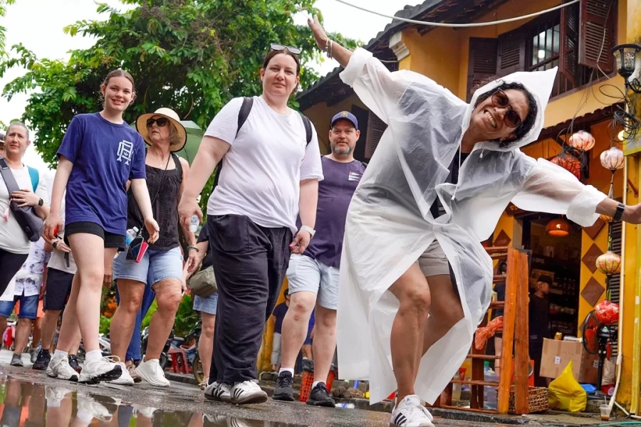 8 thị trường khách lớn nhất của Việt Nam tăng trở lại tháng 10