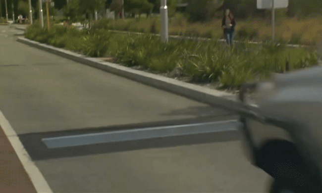 Gờ giảm tốc thông minh gây xóc cho xe chạy quá tốc độ