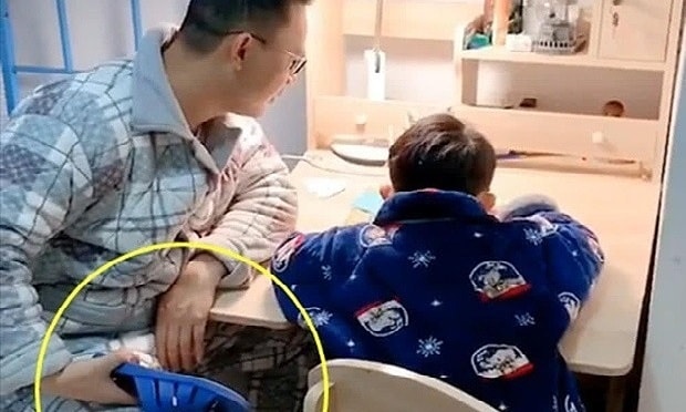 Thách thức khi phạt tiền cha mẹ ép con học