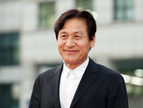 Ahn Sung Ki nguy kịch