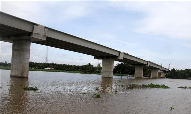 Linh hoạt vận hành cụm cống Cái Lớn, Cái Bé chống ngập úng