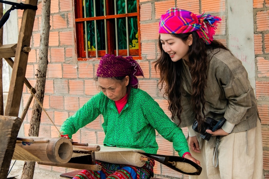 Bảo tồn nghề dệt vải gai dầu của người H'Mông