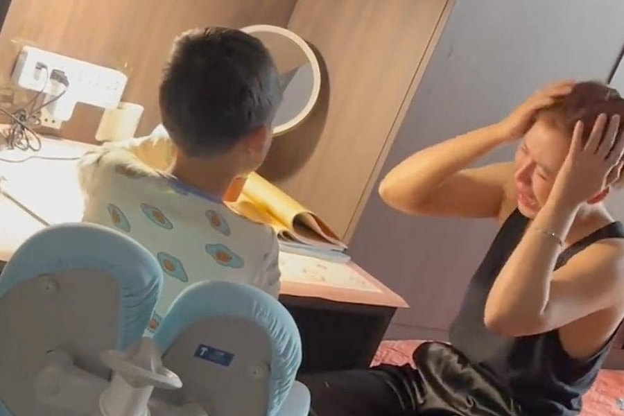 Con học ngày càng kém vì tôi bắt làm Toán mỗi tối