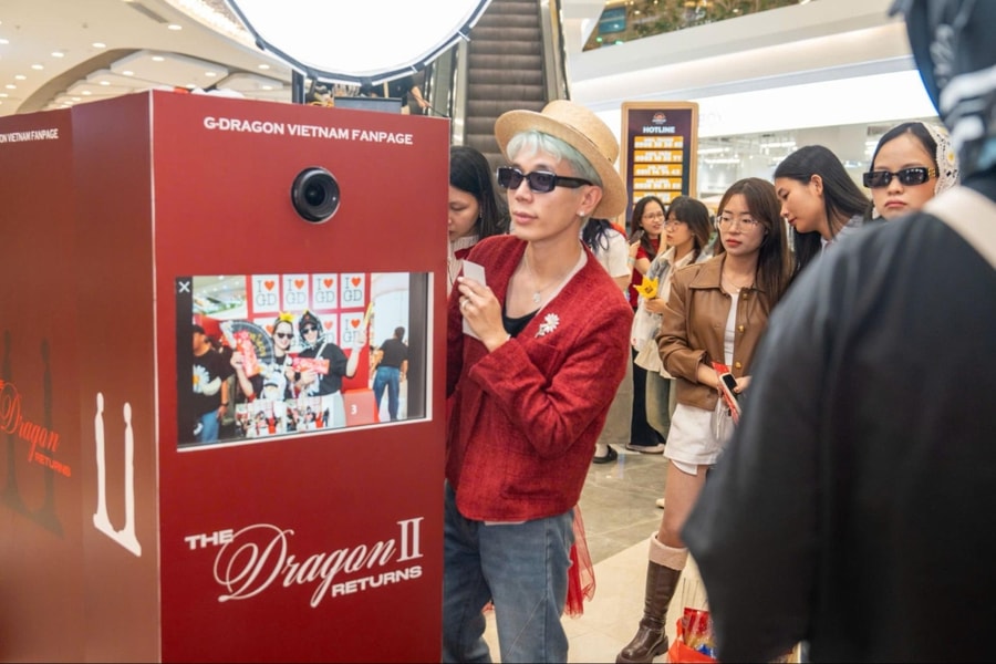 Fan G-DRAGON góp 400 triệu đồng làm góc chụp ảnh đón thần tượng