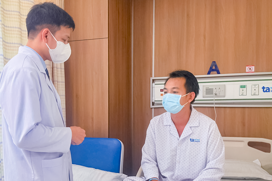 Ca ngộ độc sau ăn bánh mì tăng lên hơn 160, một thai phụ dọa sinh non