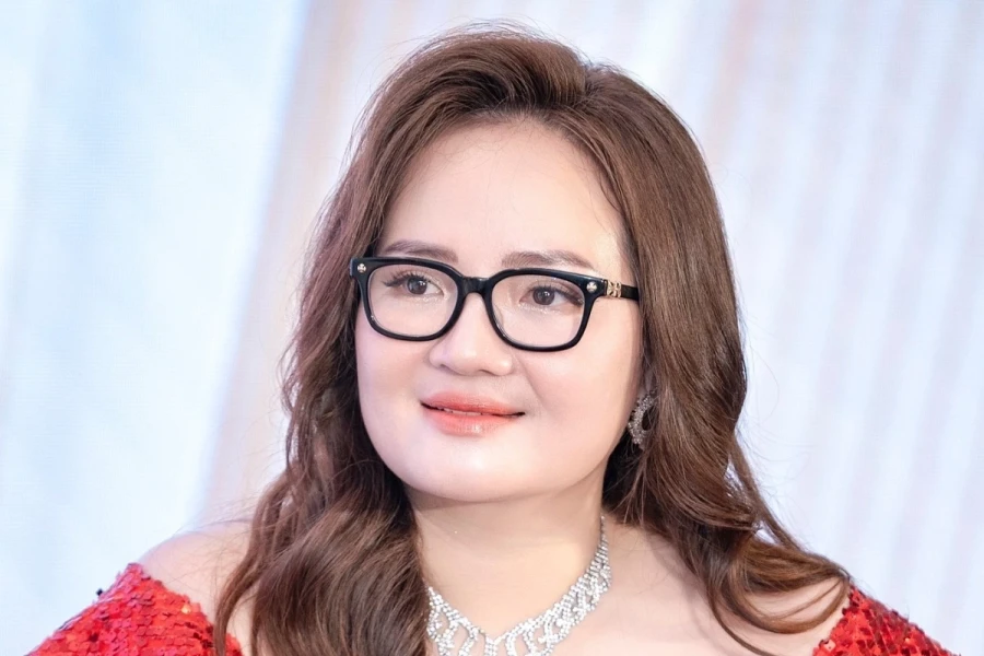 Kê biên hai bất động sản hơn 300 tỷ đồng của Hoàng Hường