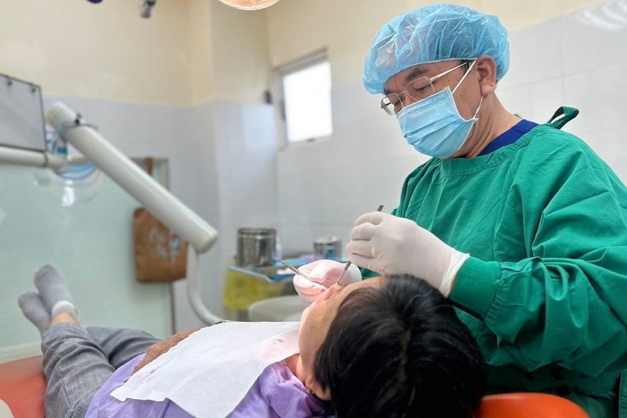 Người Việt mất răng sớm vì sâu răng